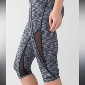 LULULEMON leggings 4